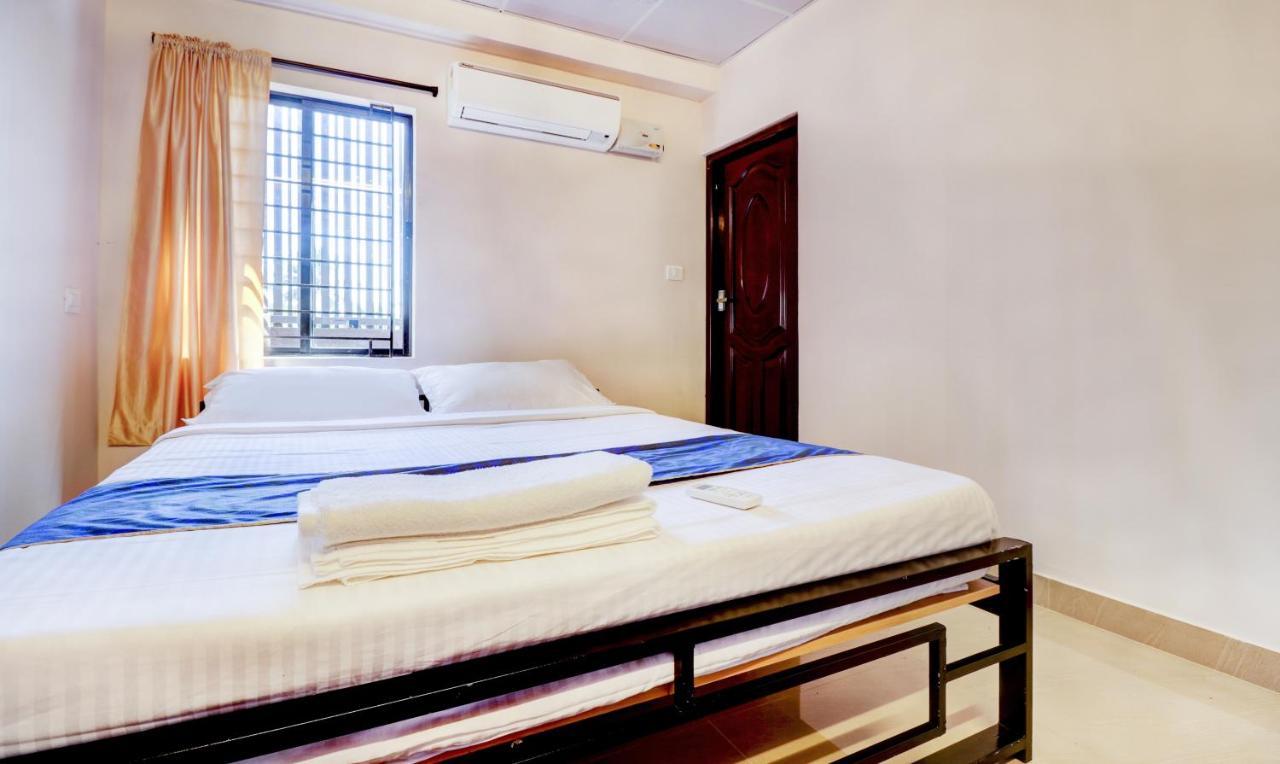 Tri-Star Presidency Cochin Hotel Kochi Ngoại thất bức ảnh